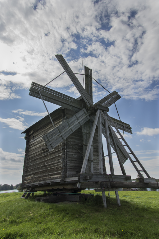 Часовня Архангела Михаила из деревни Леликозеро)